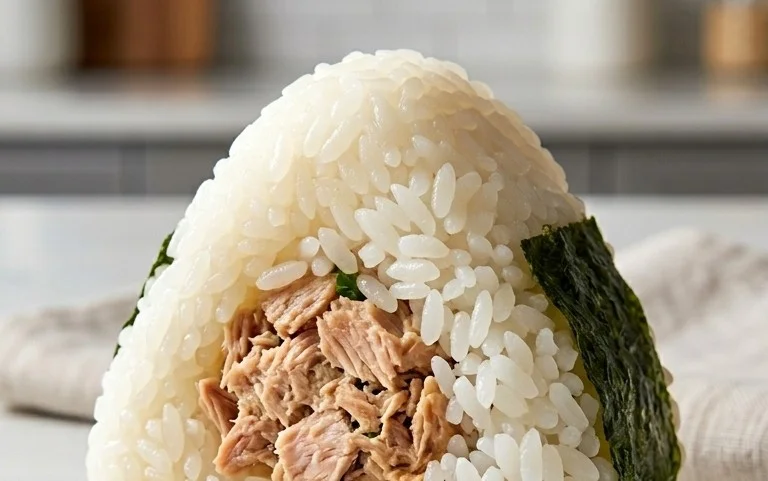 15-min. Easy Japanese Tuna Onigiri
